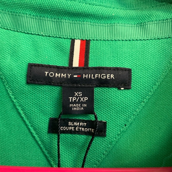NWT Tommy Hilfiger Green PRIDE slim-fit polo - Picture 3 of 7